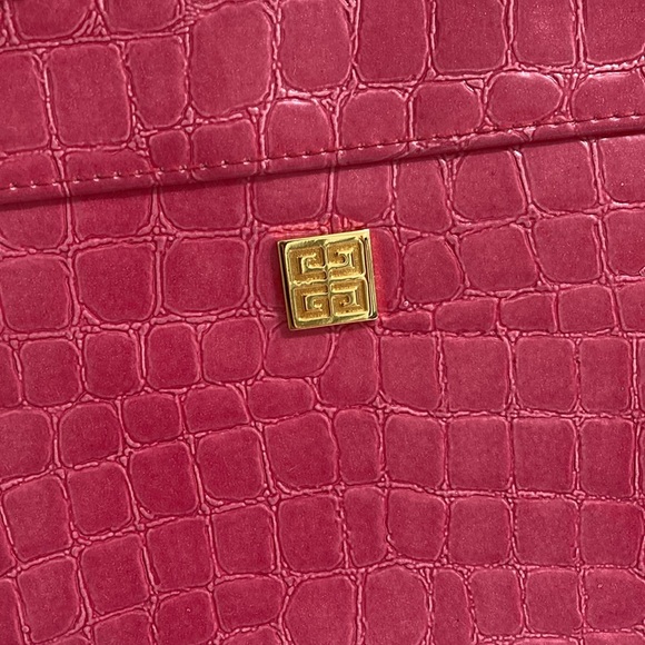 Givenchy Beauty Bag with Detachable Strap - Picture 3 of 7